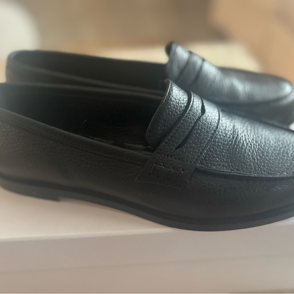 Manolo Blahnik Textured Black Loafers